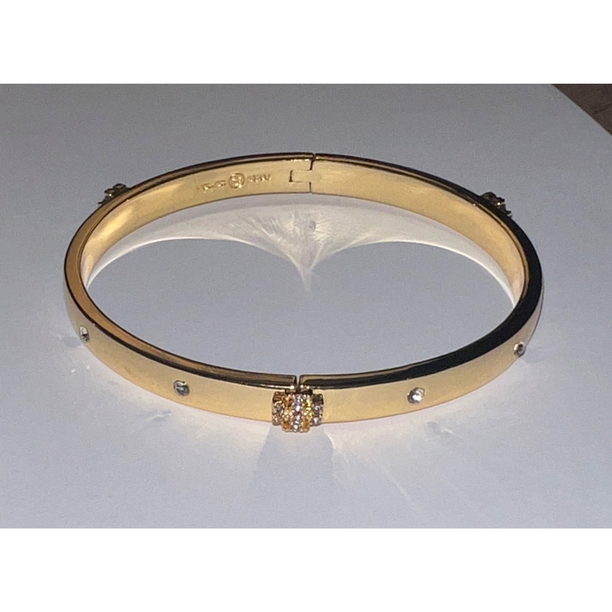 NEW!  Beautiful Tory Burch Kira Gold Bangle with Crystal Accents   10168