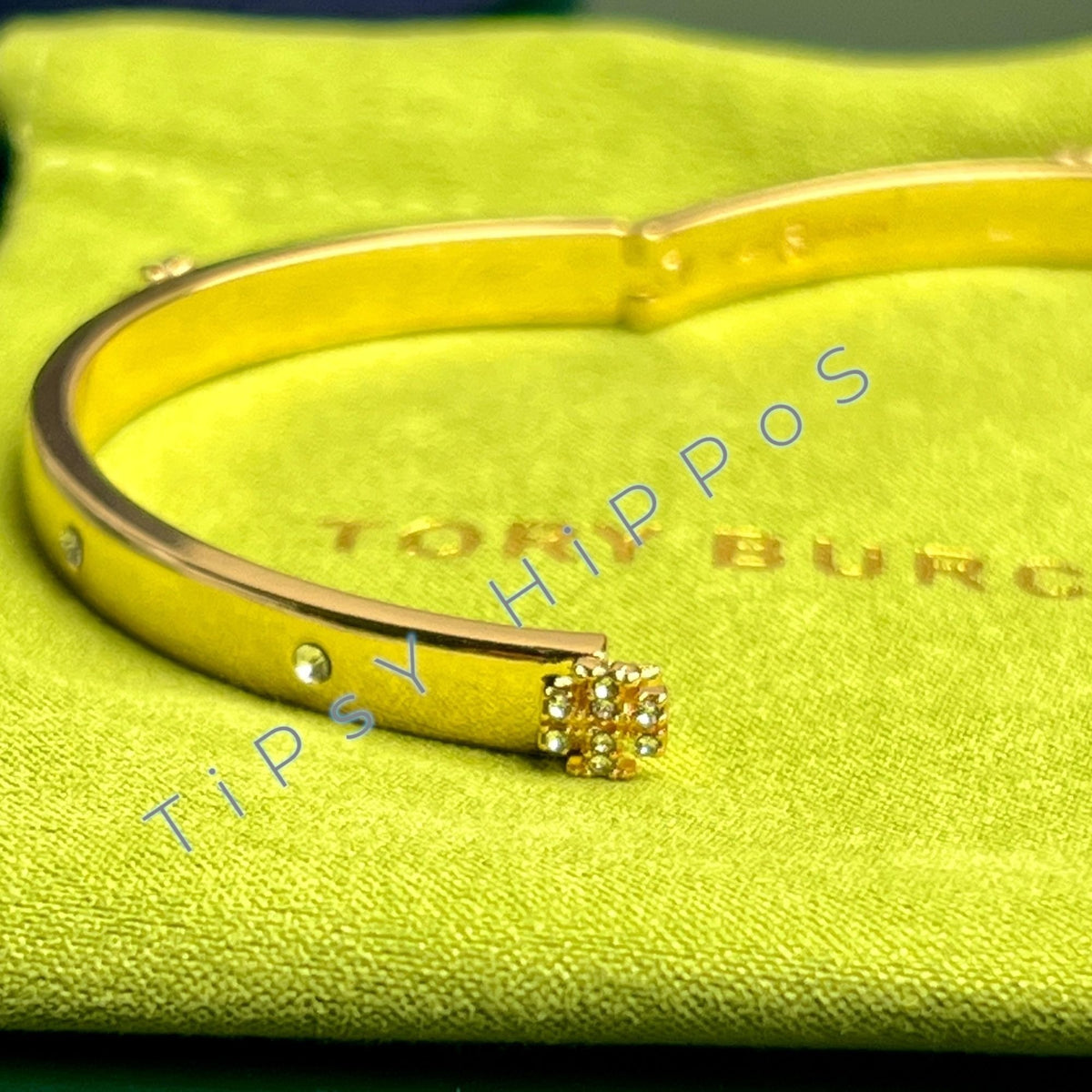 NEW!  Beautiful Tory Burch Kira Gold Bangle with Crystal Accents   10168