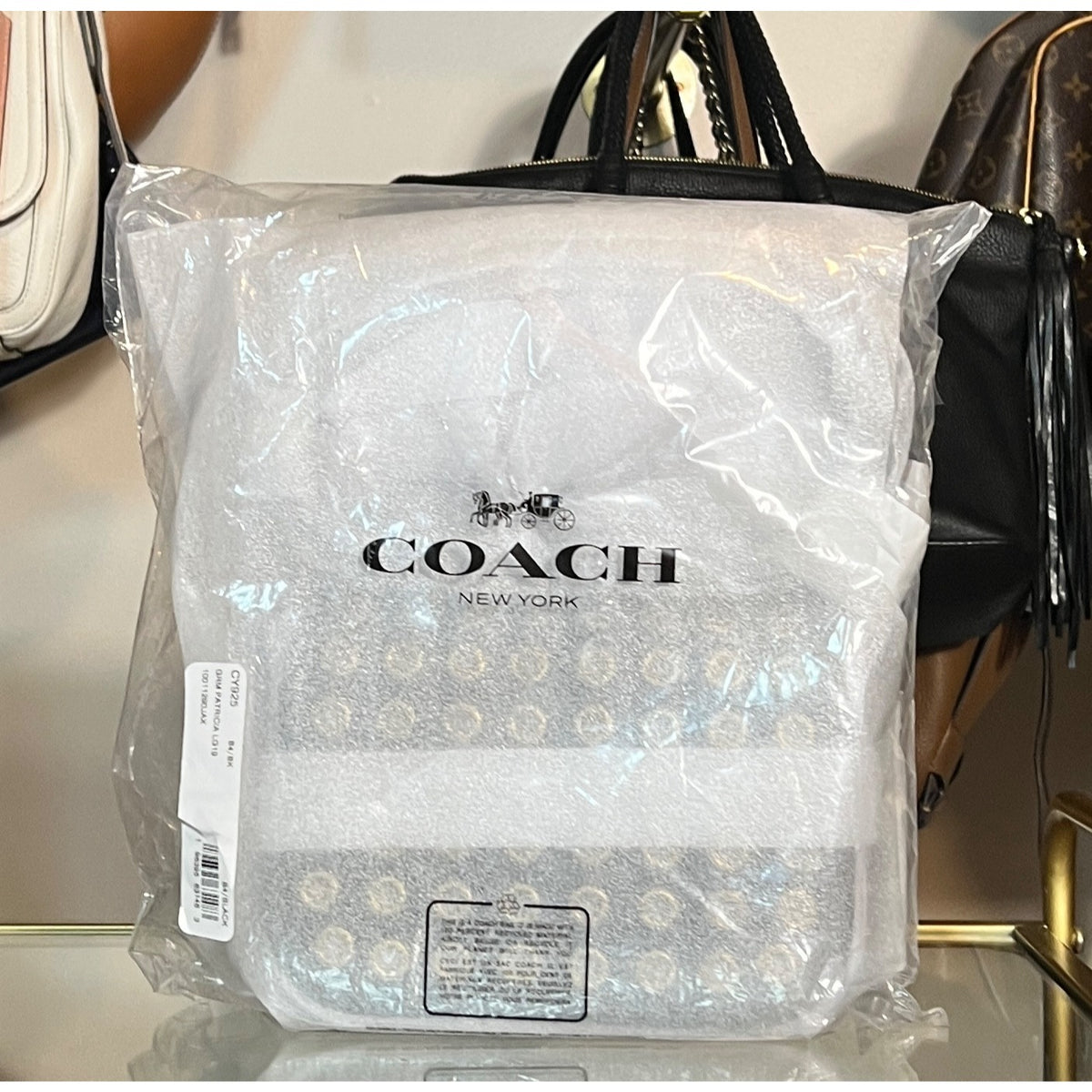 NWT!!  Coach  Patricia Legacy Handbag With Gold Grommet Detailing & Adjustable Strap