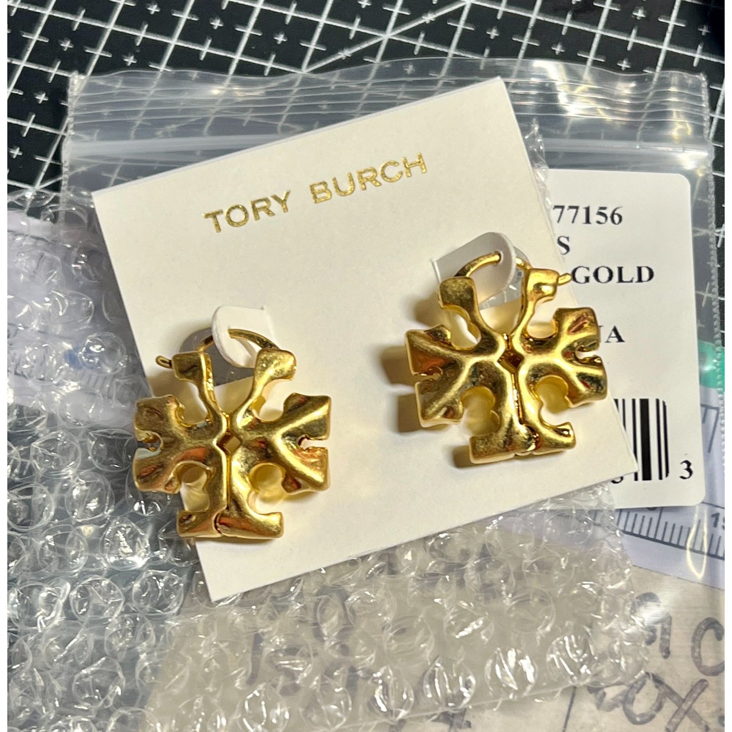 TORY BURCH GOLD ROXANNE HIDDEN LOGO HOOP EARRINGS