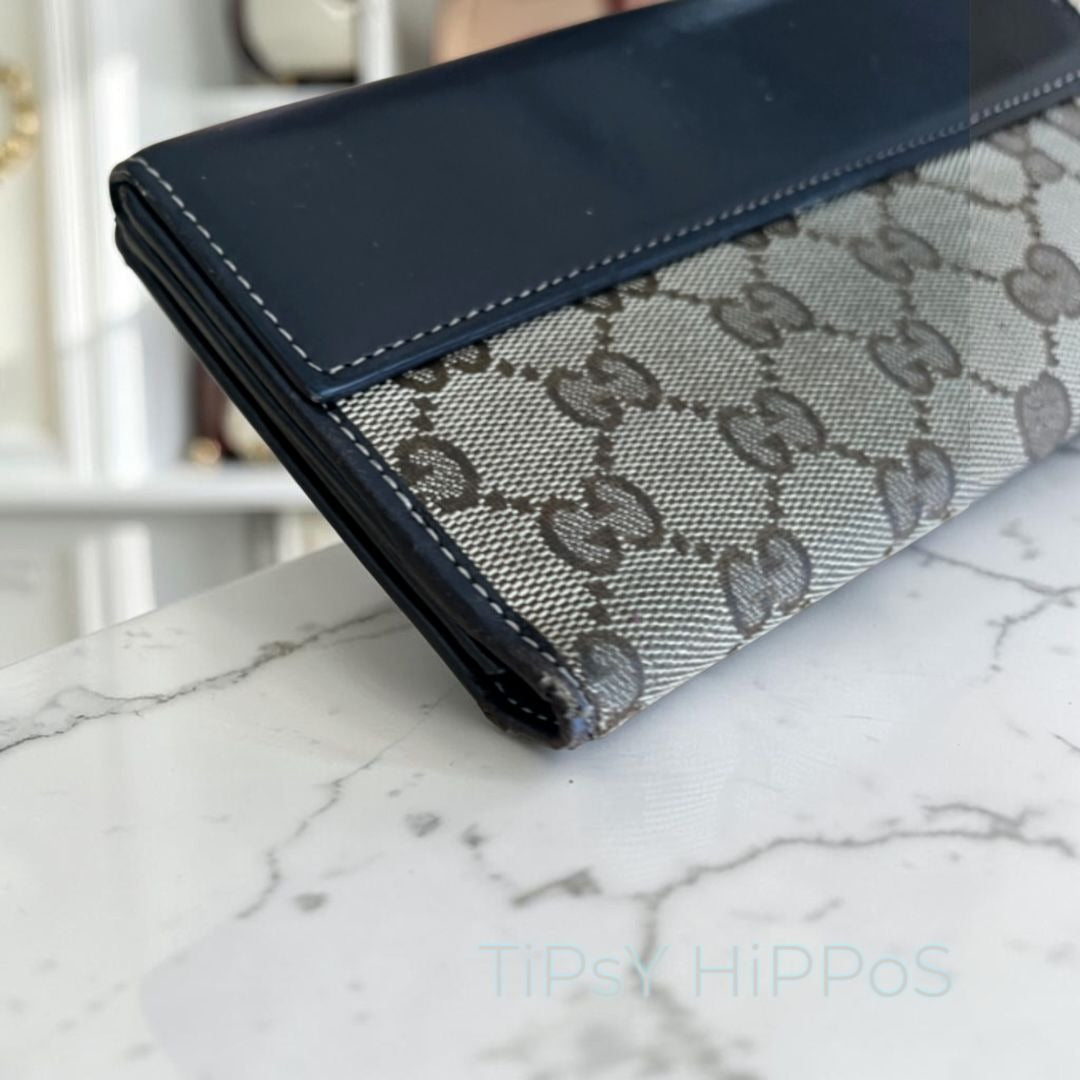 Gucci Brown GG Canvas & Leather Heart Clasp Wallet For Women