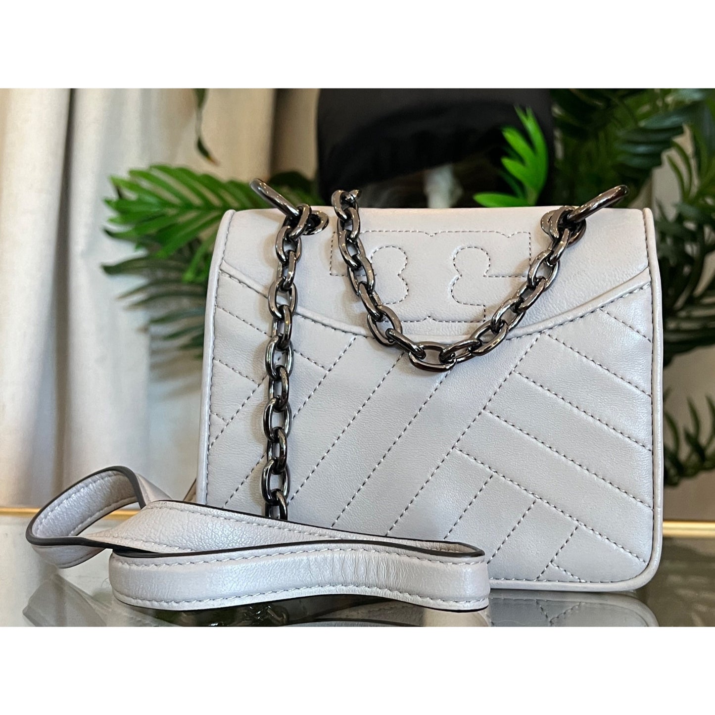 RARE!! Authentic Tory Burch Grey and Gun Metal Small Fleming Shoulder Bag