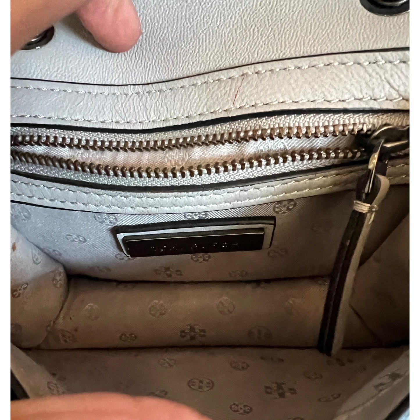RARE!! Authentic Tory Burch Grey and Gun Metal Small Fleming Shoulder Bag