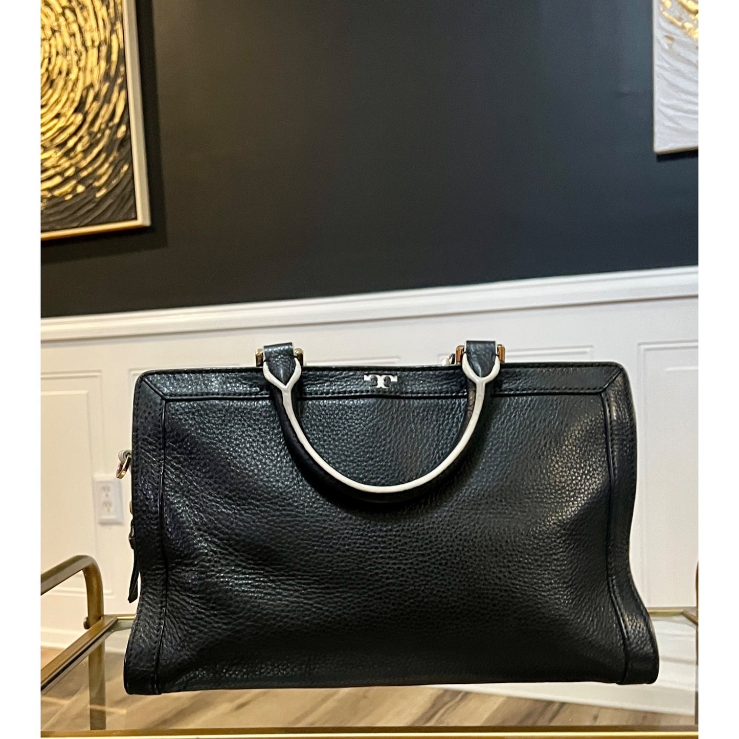 TORY BURCH AUTHENTIC BLACK AND WHITE JESSICA HANDBAG