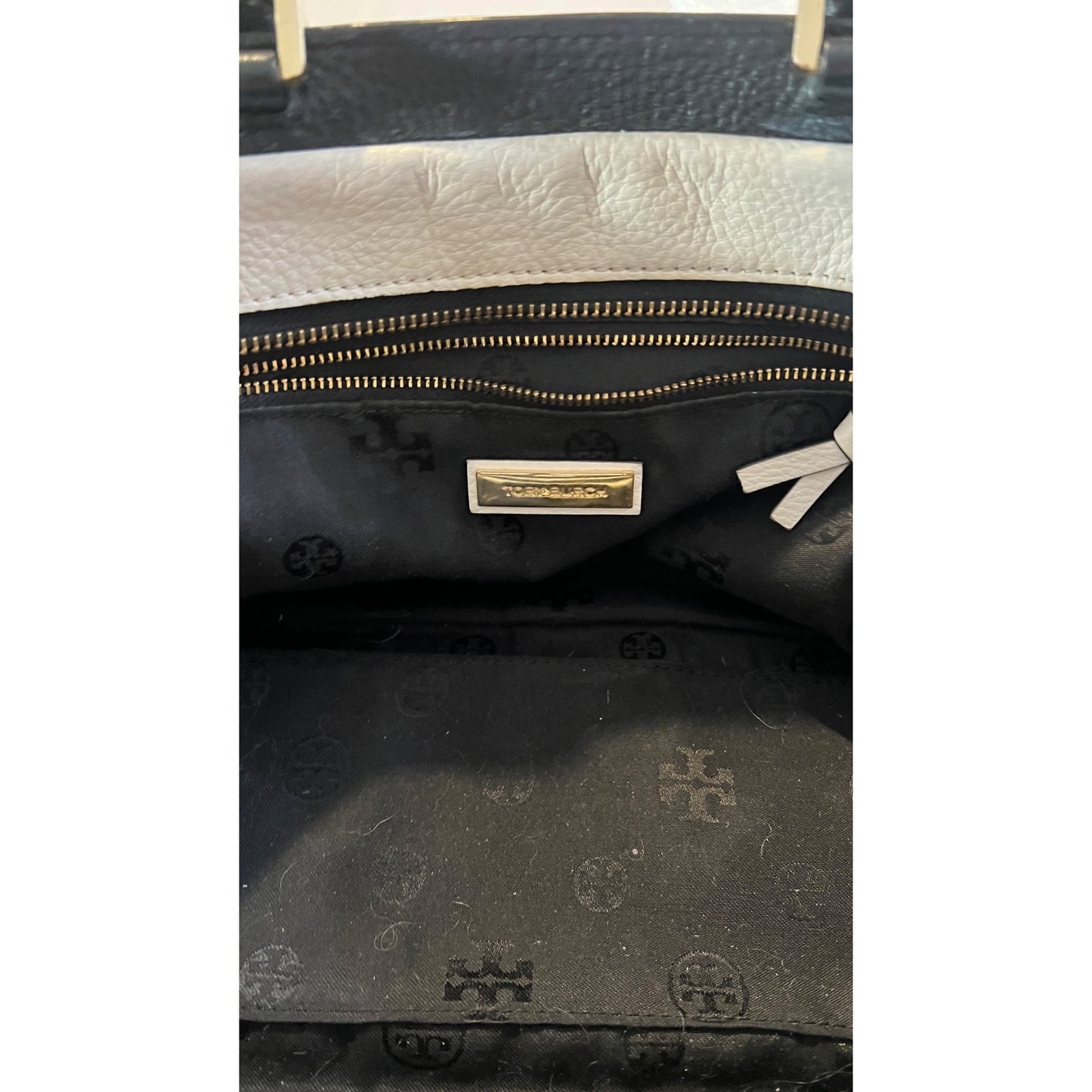 TORY BURCH AUTHENTIC BLACK AND WHITE JESSICA HANDBAG