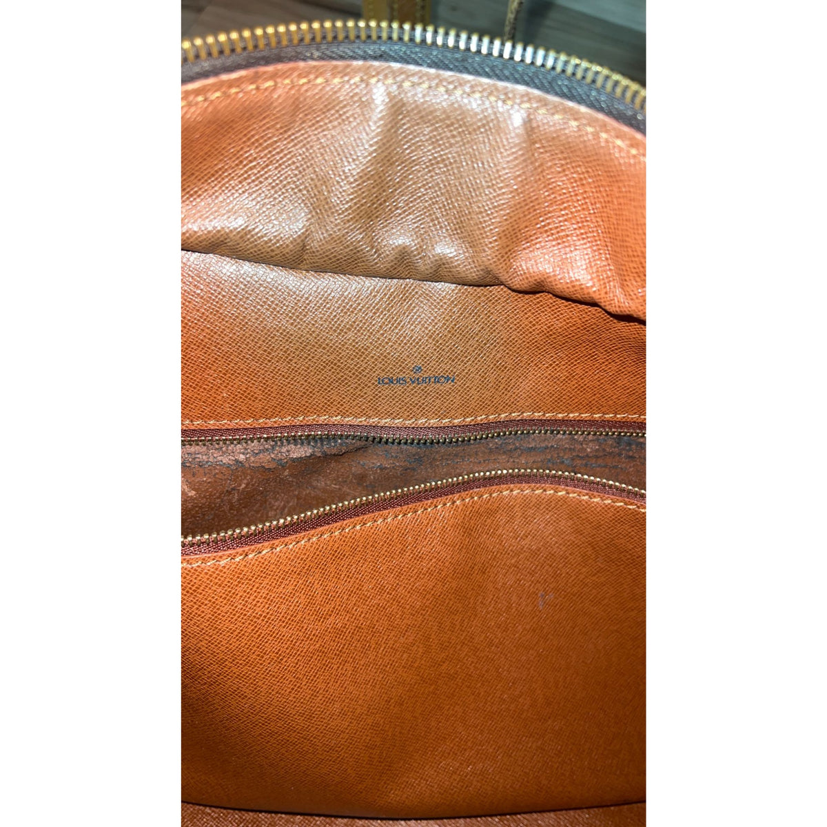 AUTHENTICATED!  LOUIS VUITTON Boulogne 35 Shoulder Bag Monogram