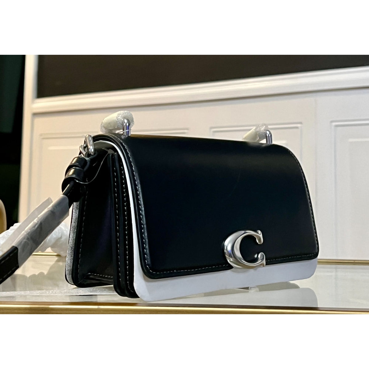 NEW!!!  With Tags!  Coach Women's Luxe Refined Calf Leather Bandit Crossbody  97a204P