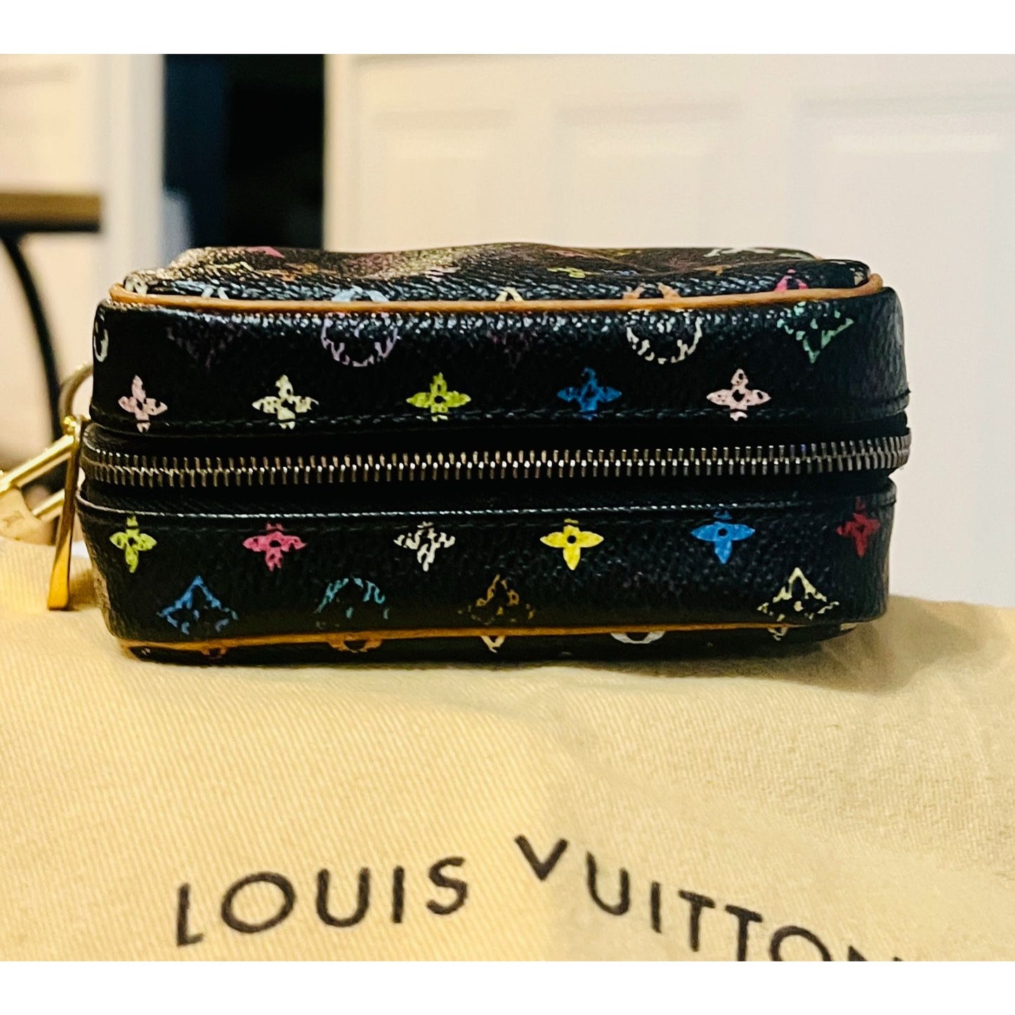AUTHENTICATED! Louis Vuitton Takashi Murakami Black Multicolor Wapity Case Pouch