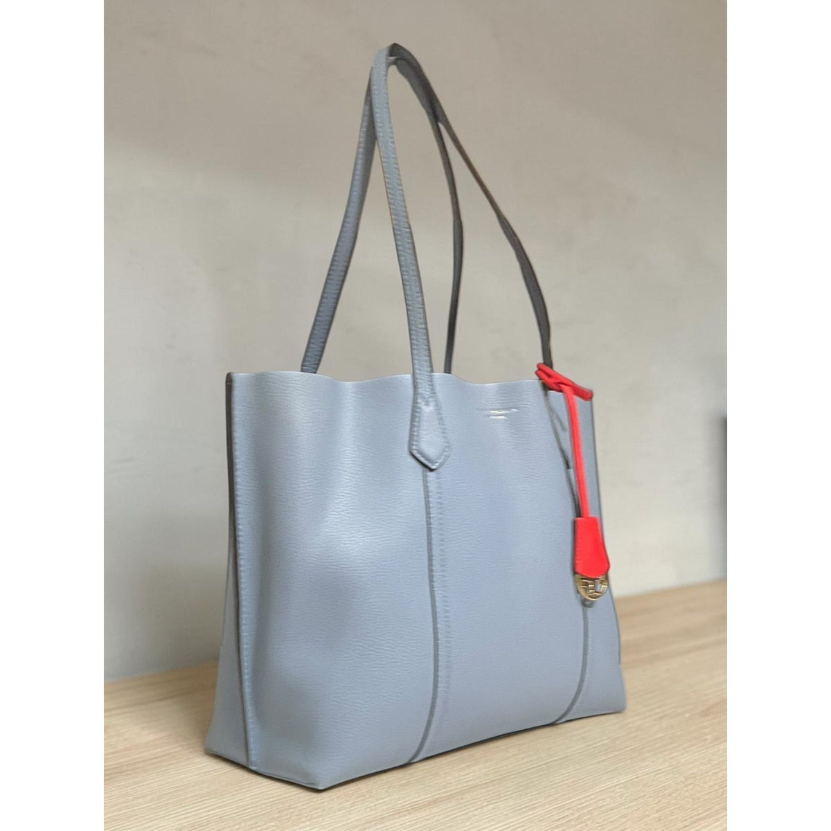 AUTHENTIC TORY BURCH SKY BLUE PERRY SHOULDER BAG  801T133P