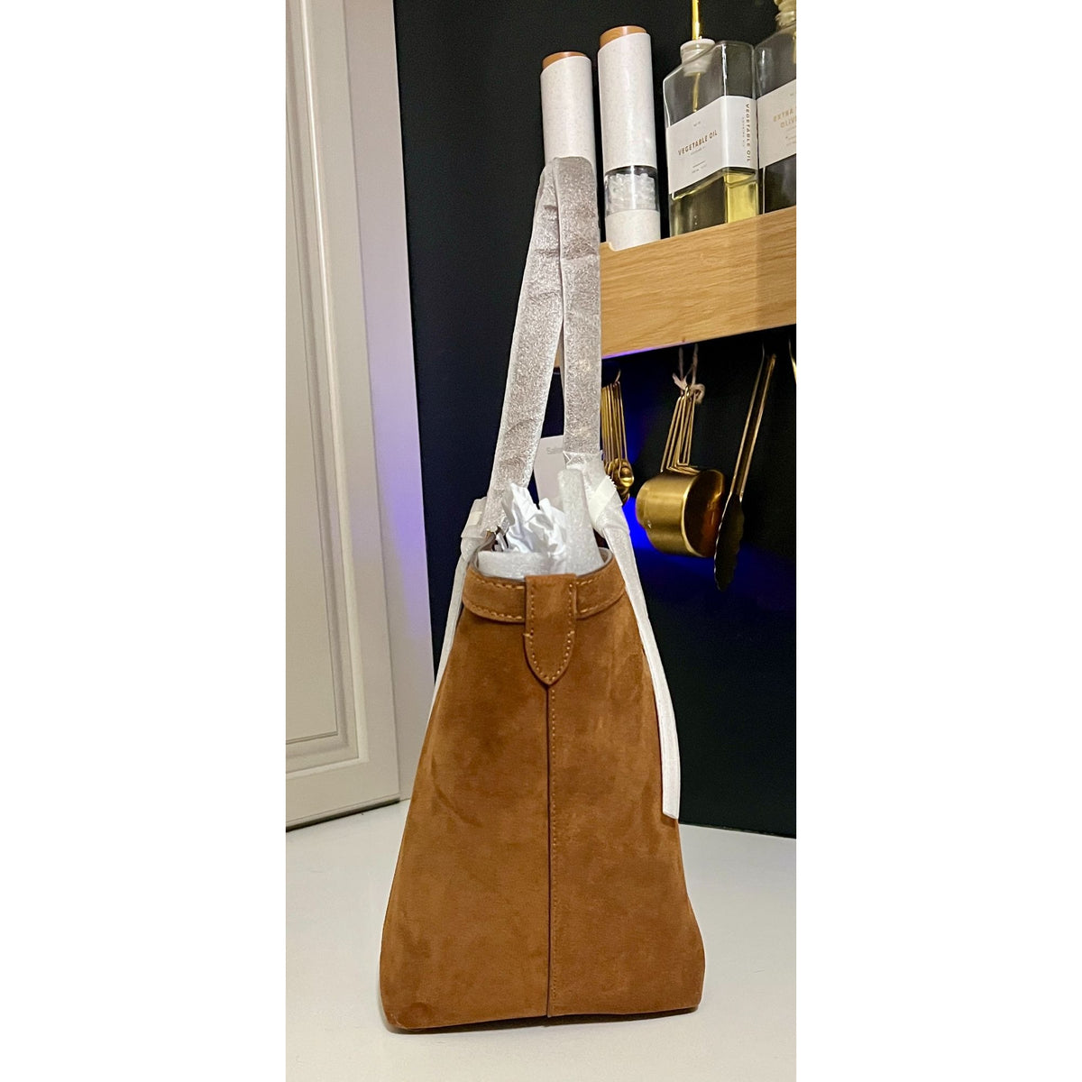STUNNING! AUTHENTIC COACH GRAMERCY HANDBAG IN WARM BROWN SUEDE
