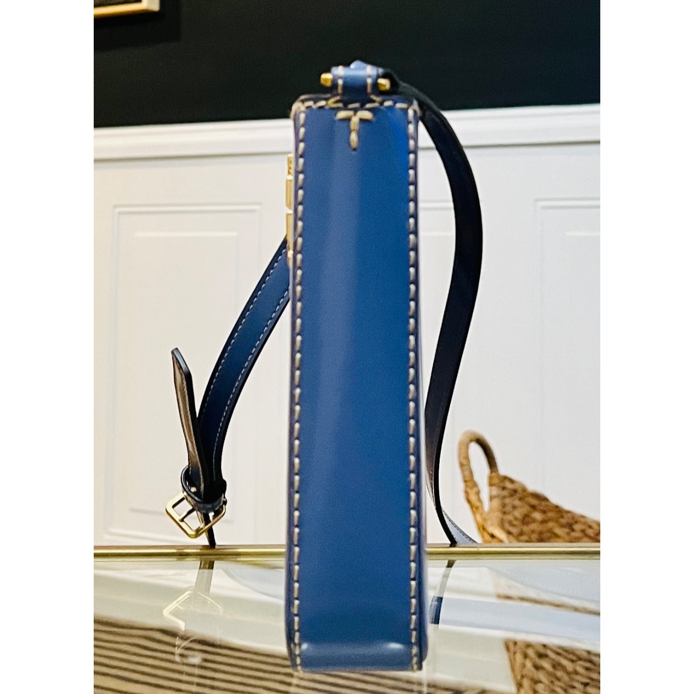 Auth Tory Burch Periwinkle Britten Patent Leather Crossbody/Cellphone Bag