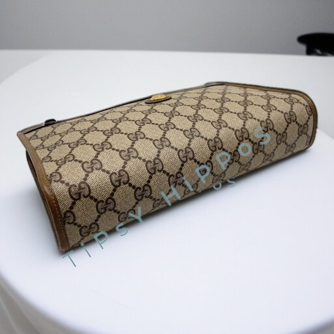 Gucci GG Supreme Monogram Brown Clutch Bag With Leather Trim - 97.01.037